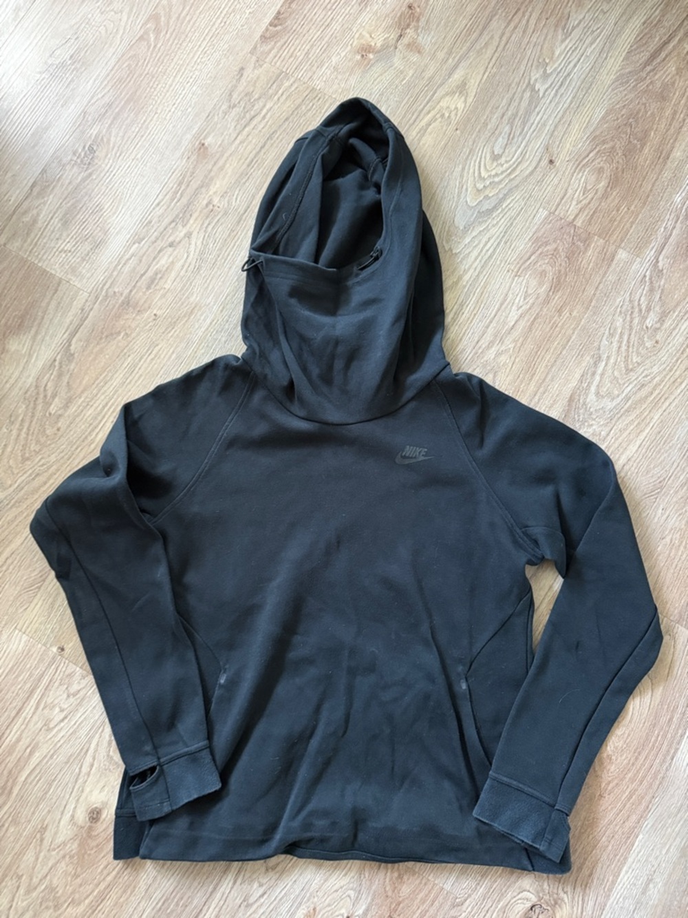 Nike Black Hooded Pullover Sweatshirt